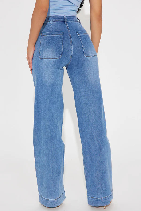 Wide Leg Jean in Medium Wash